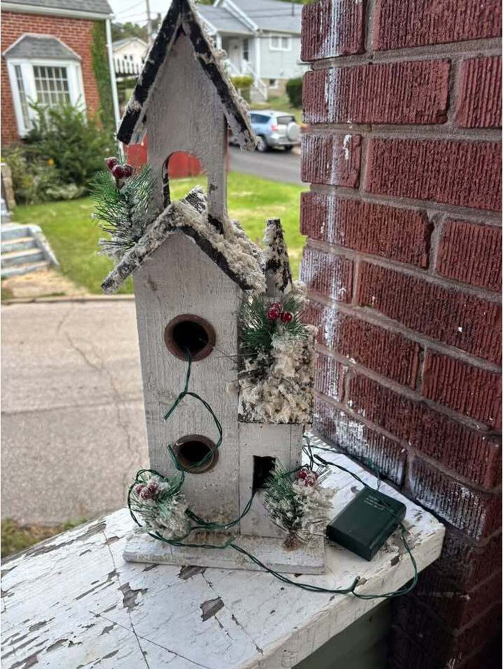 Rustic Winter Birdhouse Christmas Decoration